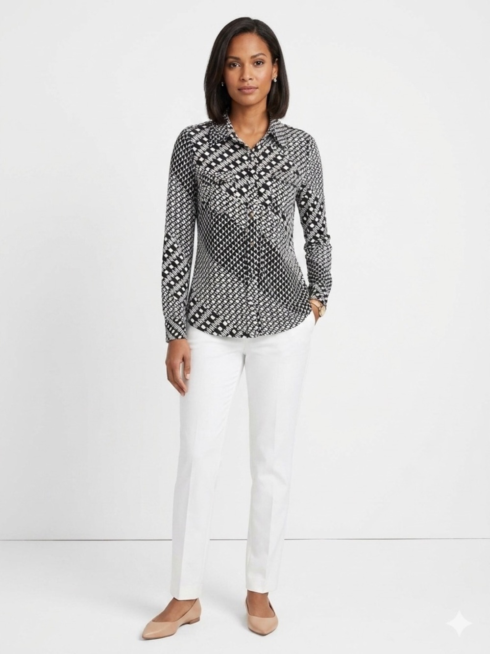 BCBGMAXAZRIA Geometric Print Blouse Size L Black White Button Front Stretch